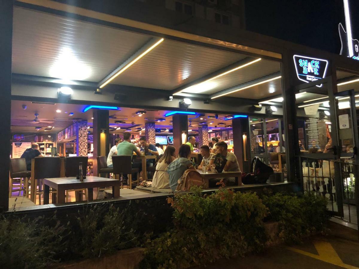 Apartmajsko Naselje Zusterna Koper Exterior foto
