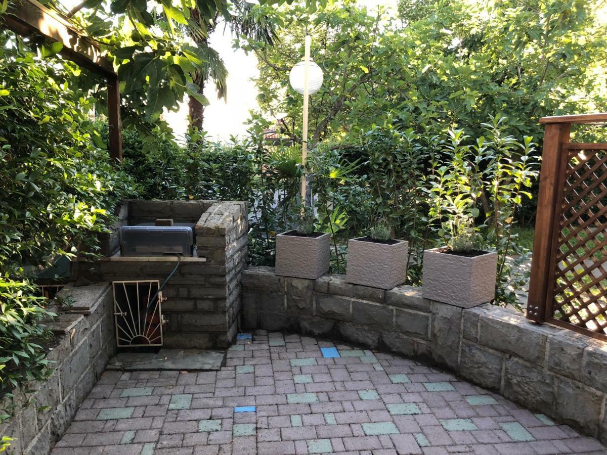 Apartmajsko Naselje Zusterna Koper Exterior foto